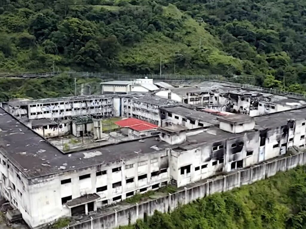 Confirman que el gendarme argentino Nahuel Gallo continúa en huelga de hambre en la cárcel El Rodeo 1