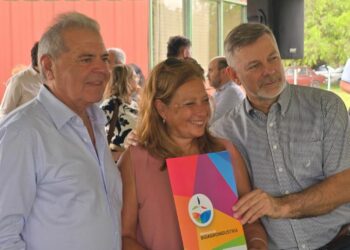 Otorgan incentivos a productores frutihortícolas