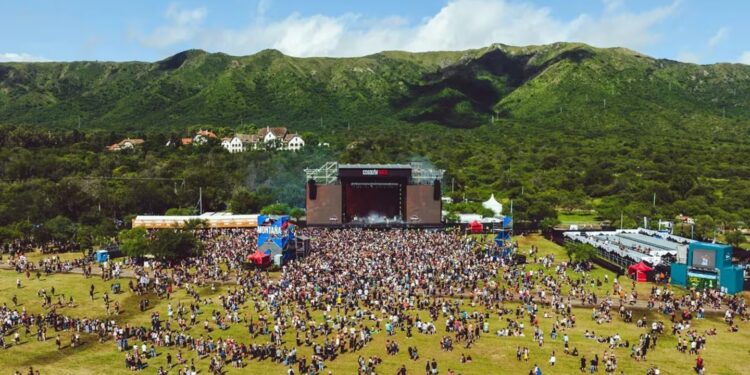 El festival se realizará sábado y domingo en el aeródromo local, con prohibición de ingreso de pirotecnia y alcohol.