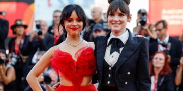 Winona Ryder estará en la tercera temporada de “Merlina”