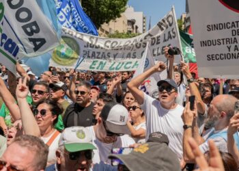 Movilización realizada por la CGT Regional Córdoba en diciembre de 2025.