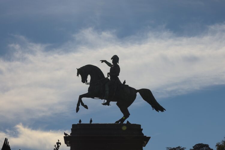 San Martín: La libertad, más que un dogma, una responsabilidad histórica San Martín y el cruce de los Andes.