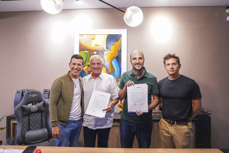 La Agencia Córdoba Joven y la productora de Quality renovaron su trabajo conjunto para instalar puestos de hidratación y promover la participación juvenil en recitales y espectáculos masivos de la ciudad.