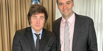 Milei vuelve de España y retoma su agenda con una visita a Córdoba junto a Adorni Milei vuelve de España y retoma su agenda con una visita a Córdoba junto a Adorni