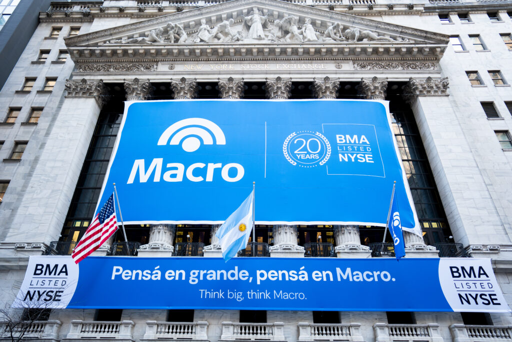 Banco Macro celebró sus 20 años en el mercado internacional