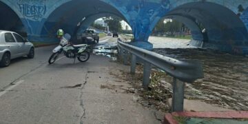 Crecida del río Suquía: cortan tramos bajos de la Costanera