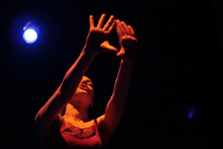 Mónica Maffía trae al Teatro Real su aclamado unipersonal sobre Shakespeare