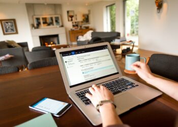 Empresas del exterior contratan cada vez más profesionales argentinos