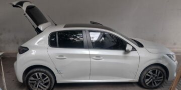 Arrestaron a una mujer por evadir un control Arrestaron a una mujer por evadir un control