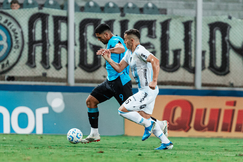 Belgrano goleó a Rafaela y avanzó en la Copa Argentina Belgrano goleó a Rafaela y avanzó en la Copa Argentina