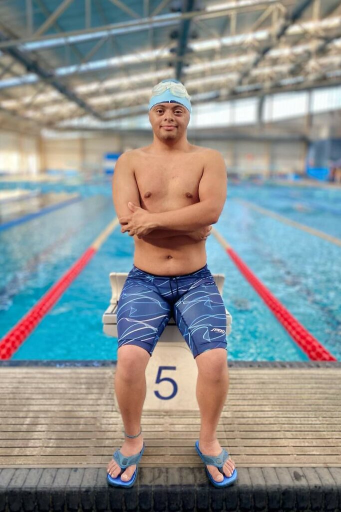 Braian Igarzabal, el nadador cordobés que sueña con el Mundial en Portugal y necesita apoyo para viajar