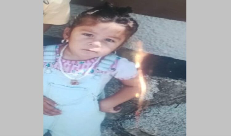 Se busca a Esmeralda Pereyra López.