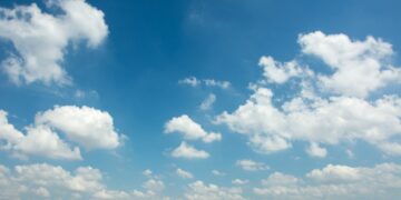 Jornada cálida e inestable en Córdoba: anticipan lluvias débiles hacia la tarde