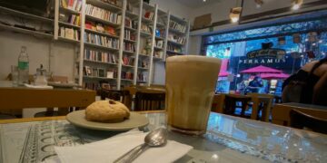 Robaron el Café del Alba, uno de los bares más queridos de la peatonal Café del Alba, tradicional bar de la peatonal cordobesa.