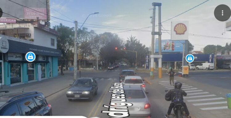 Imagen del cruce por Google Street.