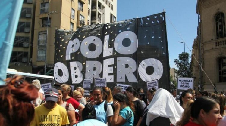 Córdoba organizaciones marchan contra la baja de programas sociales