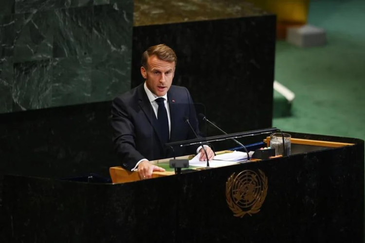 El presidente de Francia, Emmanuel Macron, instó a todas las partes a retomar las negociaciones y el diálogo para aliviar las tensiones en Oriente Medio.