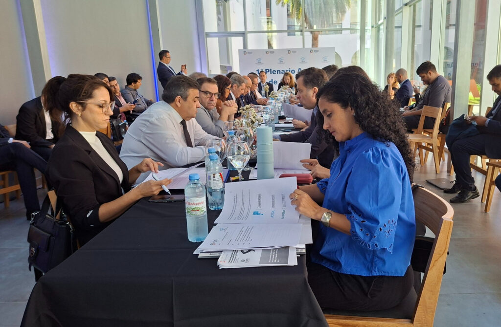 La Defensoría del Pueblo de Córdoba participó del primer plenario nacional de ADPRA