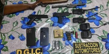 Detuvieron a siete personas por robo de autos y casas Detuvieron a siete personas por robo de autos y casas
