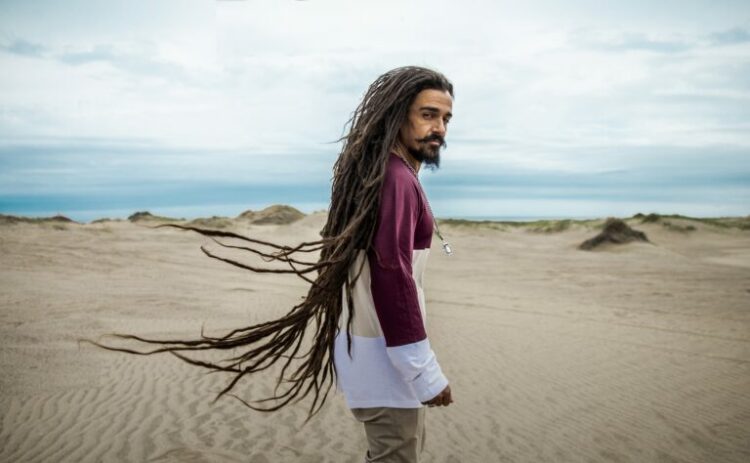 Has dicho
Con más de 20 años de autogestión y el podio de los temas más escuchados del rock argentino en YouTube, el artista presenta su álbum A tempo.