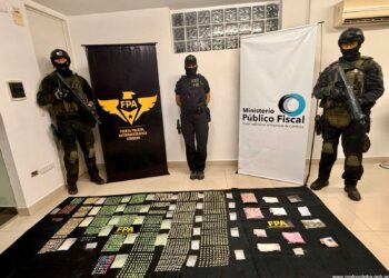 Secuestran drogas sintéticas, dinero y un auto en un operativo con tres detenidos en Córdoba.