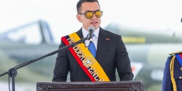 Ecuador declaró persona non grata al embajador de Cuba