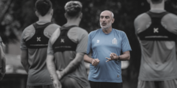 Estudiantes de Río Cuarto confirmó la salida de Iván Delfino tras un trunco arranque