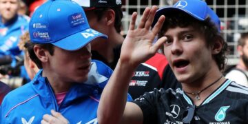 Colapinto corrió una enorme carrera en China y terminó 10° Colapinto