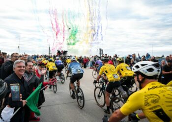 Llaryora destacó el Tour de France en Córdoba: “Nos posiciona en el mundo y potencia el turismo”