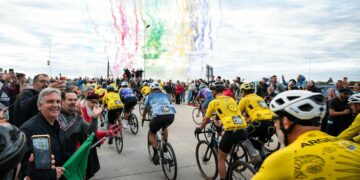 Llaryora destacó el Tour de France en Córdoba: “Nos posiciona en el mundo y potencia el turismo”