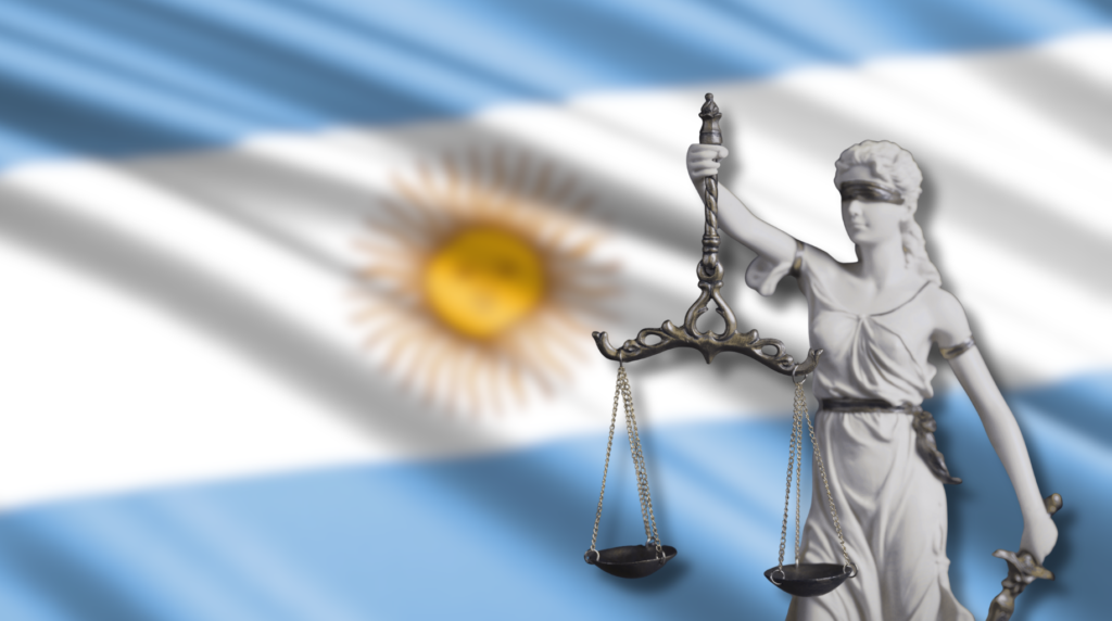 Justicia en Argentina: encuesta abierta para conocer qué opinan los lectores Justicia en Argentina: encuesta abierta para conocer qué opinan los lectores