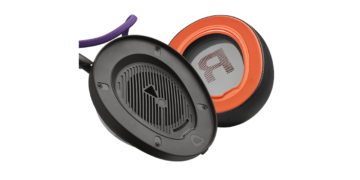 Los auriculares Quantum 950 de JBL para el segmento gamer.