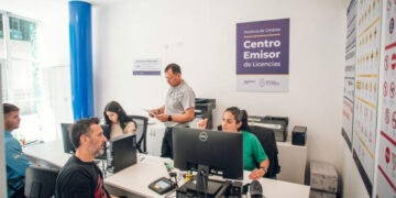 La iniciativa se repetirá durante abril con un cronograma rotativo para ampliar el acceso a servicios en la ciudad.