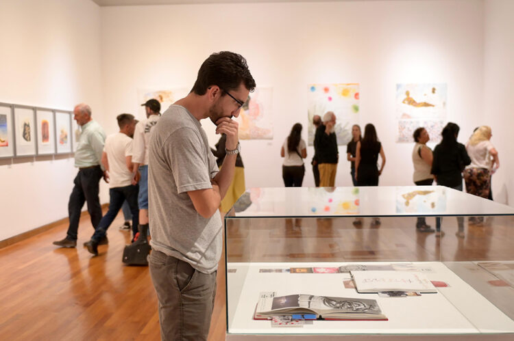 El Museo Caraffa presenta seis muestras sobre memoria, identidad y poéticas contemporáneas Las muestras pueden visitarse hasta el 14 de junio, de martes a domingos y feriados de 10 a 19.