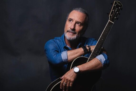 Manuel Wirzt trae su “reencuentro de emociones” Manuel Wirzt trae su “reencuentro de emociones”