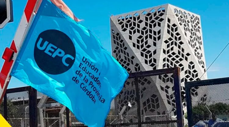 Paritarias y estancamiento: tormentas para las gestiones provincial y nacional paritarias