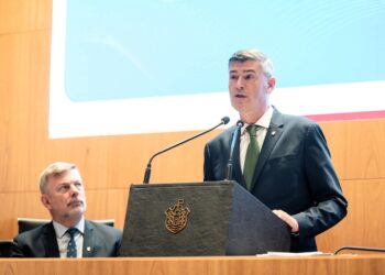 Passerini defendió la obra pública, el déficit cero y la lucha contra el delito