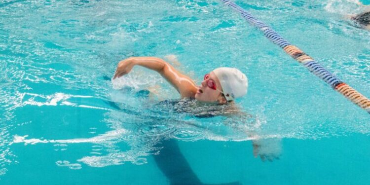 Diez polideportivos con actividades deportivas, recreativas y adaptadas Se ofrecen propuestas para todas las edades y para personas que presenten algún tipo de discapacidad.