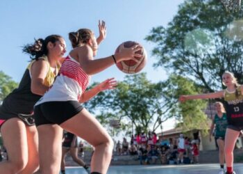 Se trata de un espacio de encuentro y diálogo para pensar en conjunto el presente y el futuro del deporte femenino en la ciudad.