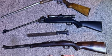 Detuvieron a un hombre armado tras un hecho de violencia familiar