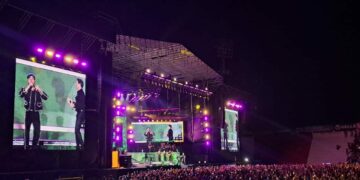 Chayanne hizo bailar a Córdoba de principio a fin: con salsas, clásicos y un carisma imbatible
