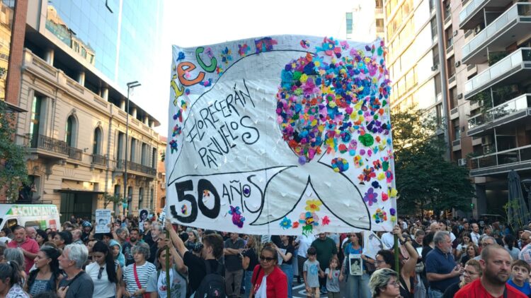 La marcha en Córdoba comenzó a las 16 desde Colón y Cañada.