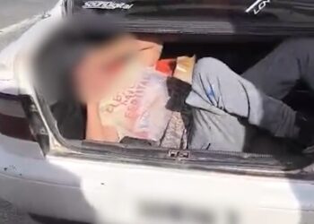 La Policía de Córdoba halló a un hombre oculto en el baúl en la ruta E-55