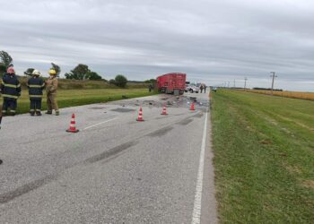 Murió un hombre tras chocar contra un camión en la ruta provincial 6