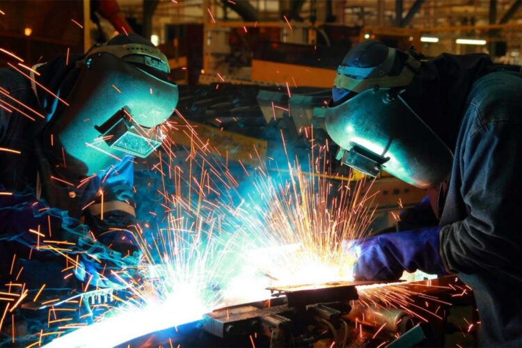 Se profundiza la crisis metalúrgica: la producción cayó 10,3% en febrero La industria metalúrgica continúa en retroceso en el inicio de 2026, con fuertes caídas en la producción, baja utilización de la capacidad instalada y preocupación por el impacto en el empleo.
