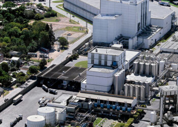 La planta principal de La Serenísima, empresa ahora adquirida por Arcor y Danone.