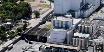 La planta principal de La Serenísima, empresa ahora adquirida por Arcor y Danone.