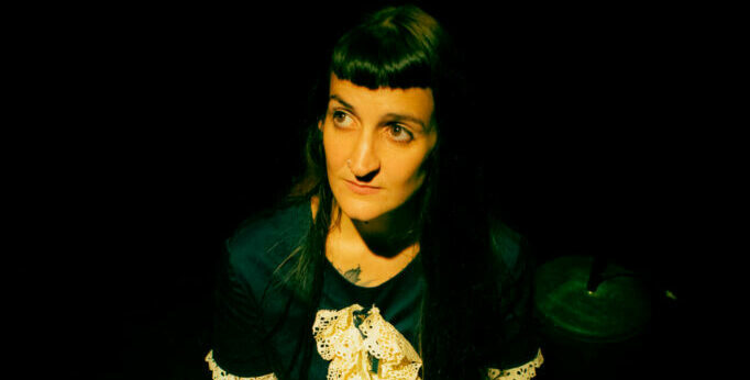 ‘Los monstruos van debajo de la cama’ se alza con el premio a Mejor Obra La obra ganadora del premio a Mejor Obra continúa en cartelera este domingo en el Teatro La Cochera.