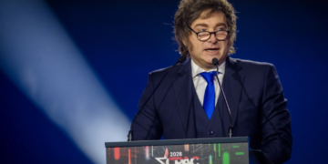 Milei acusó de “pichón de tirano” a Pedro Sánchez y expresó su apoyo a Orban El presidente Javier Milei.