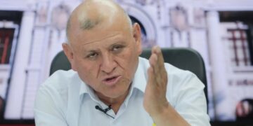 Murió en un accidente de tránsito Napoleón Becerra, candidato a la presidencia de Perú